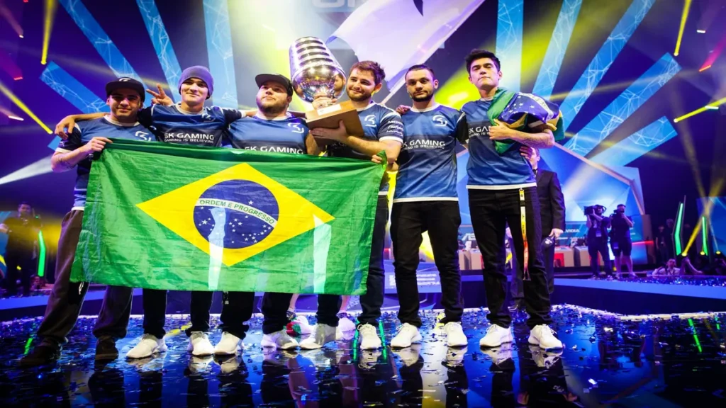 Jogadores da SK Gaming comemorando o título do segundo Major de CS:GO de 2016, conquista que garantiu ao Brasil o bicampeonato mundial de Counter-Strike.